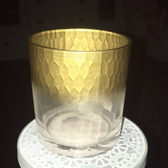 *LAST CHANCE* 4 small candle holders - Picture 3 of 5